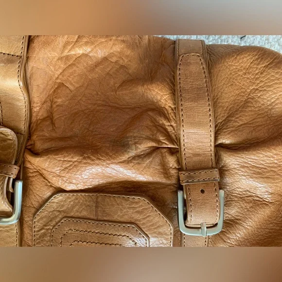 The Sak Camel Leather Purse - Picture 7 of 7